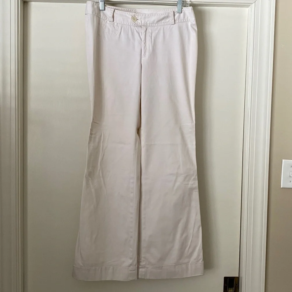 Banana Republic Cream khakis Martin Fit Size 10 - Picture 1 of 2